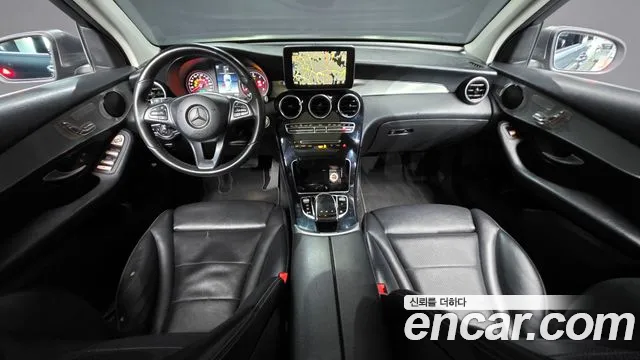 Mercedes-Benz GLC 2018 thumb 12