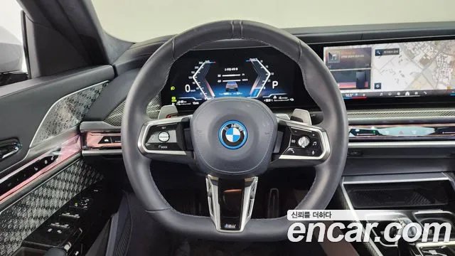 BMW 7 серии 2025 thumb 12