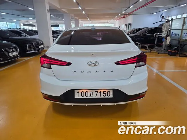 Hyundai Avante 2019 thumb 10