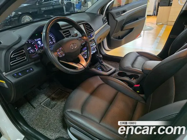 Hyundai Avante 2019 thumb 4