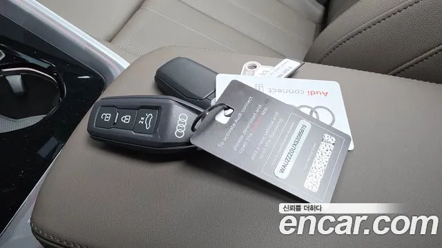 Audi Q5 2025 thumb 8