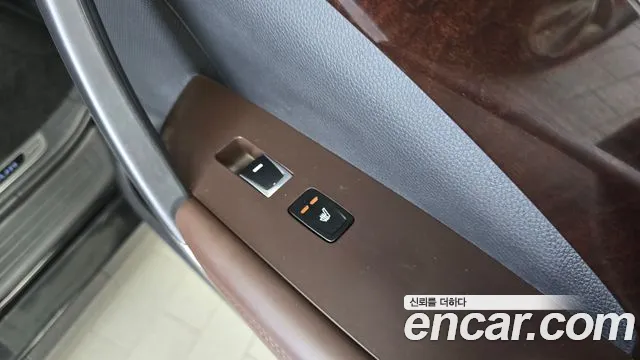 Hyundai Grandeur 2014 thumb 8