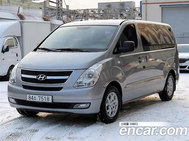 Hyundai Starex 2014 thumb 2