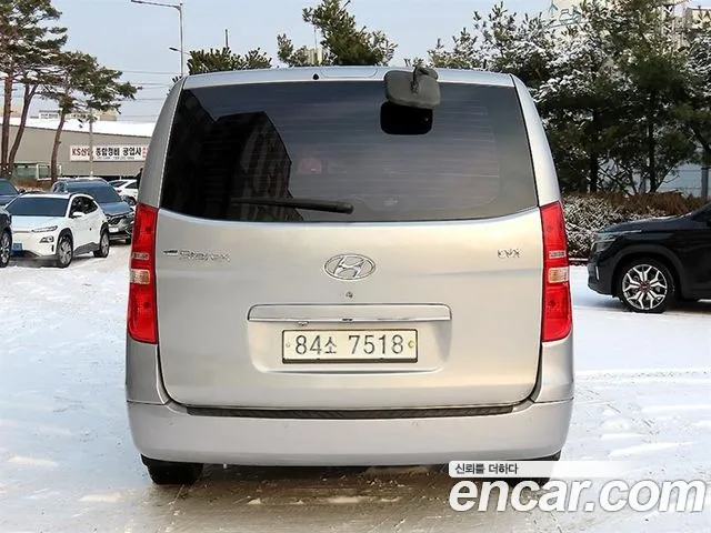 Hyundai Starex 2014 thumb 4