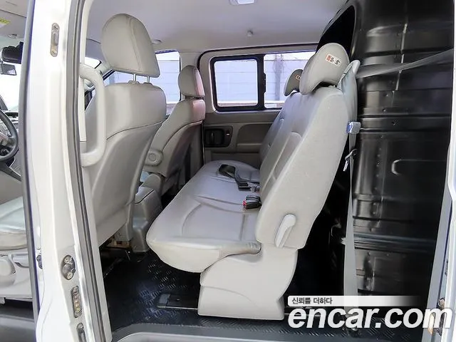 Hyundai Starex 2014 thumb 6
