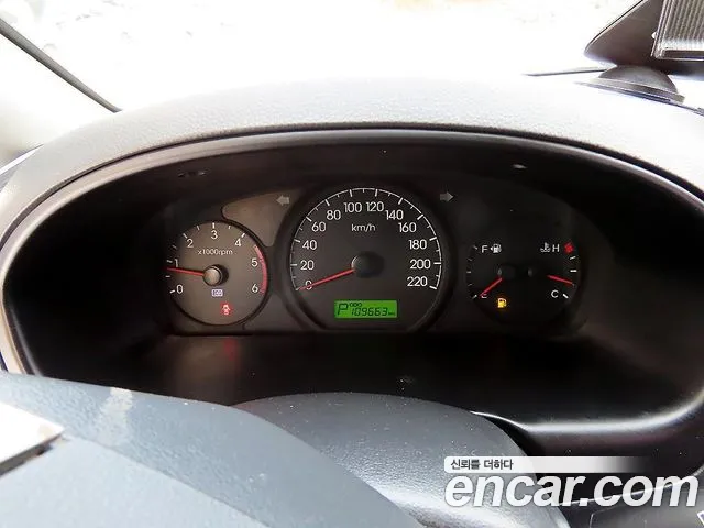 Hyundai Starex 2014 thumb 9