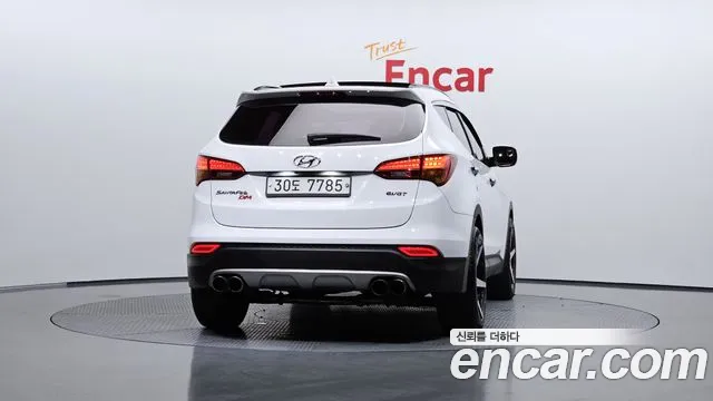 Hyundai Santa Fe 2013 thumb 4