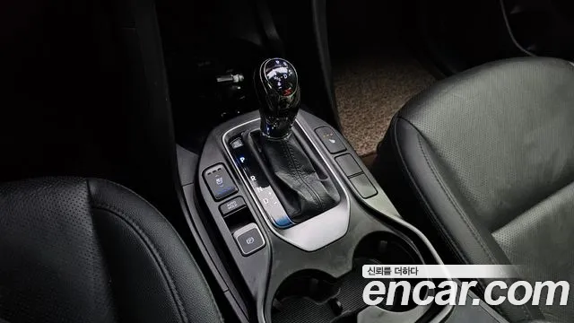 Hyundai Santa Fe 2013 thumb 9