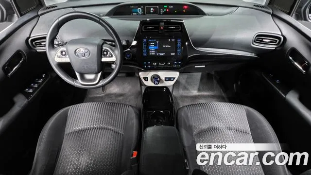 Toyota Prius 2018 thumb 7