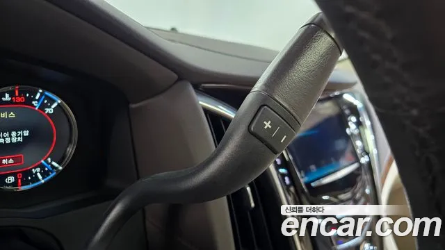 Cadillac Escalade 2017 thumb 8
