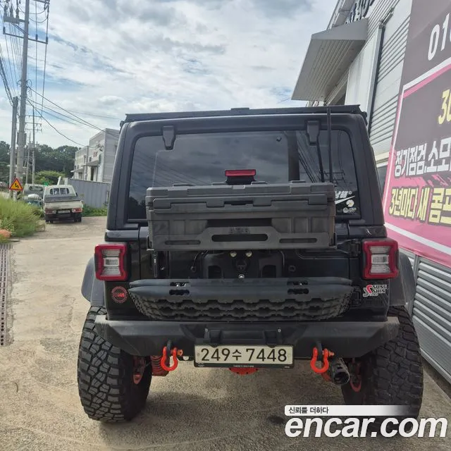 Jeep Wrangler 2024 thumb 12