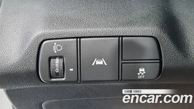 Hyundai Avante 2020 thumb 9