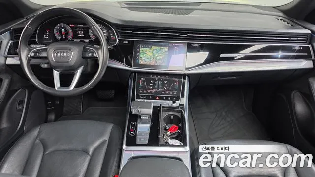 Audi Q8 2020 thumb 7