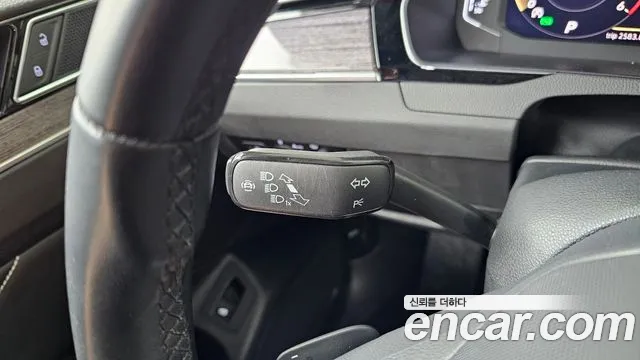 Volkswagen Passat (North America and China) 2021 thumb 9