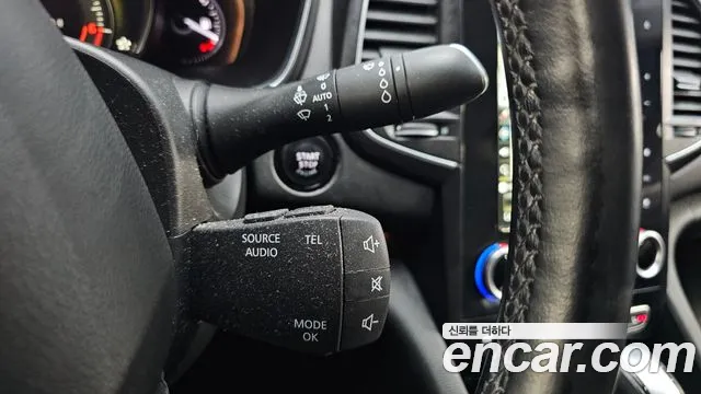 Renault Megane 2017 thumb 11