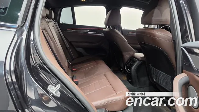 BMW X4 2024 thumb 11