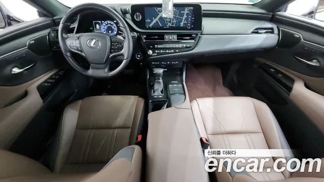 Lexus ES 2022 thumb 2