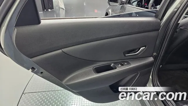 Hyundai Avante 2022 thumb 8