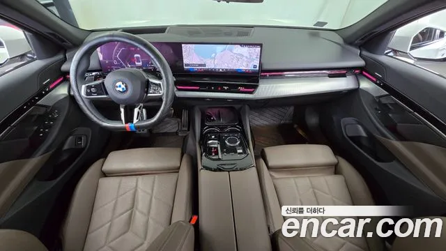 BMW 5 серии 2024 thumb 8