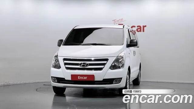 Hyundai Starex 2017 thumb 9