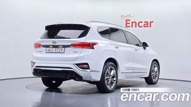 Hyundai Santa Fe 2019 thumb 2