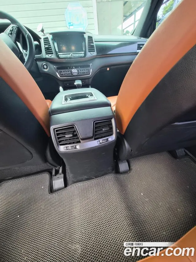 KG_Mobility_Ssangyong Rexton 2022 thumb 8