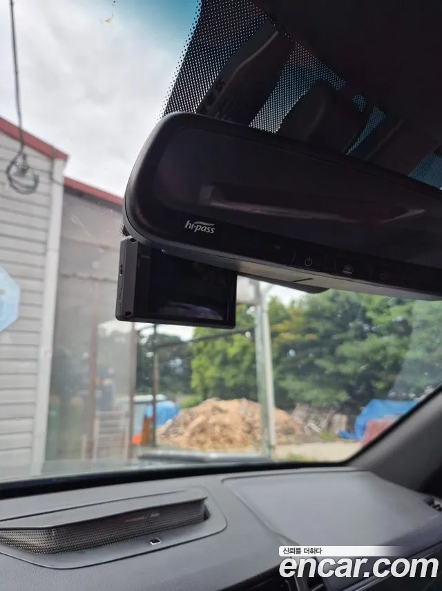 KG_Mobility_Ssangyong Rexton 2022 thumb 4