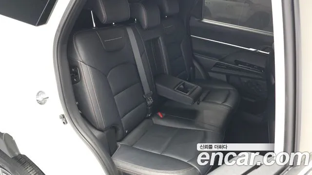 KG_Mobility_Ssangyong Torres 2024 thumb 5