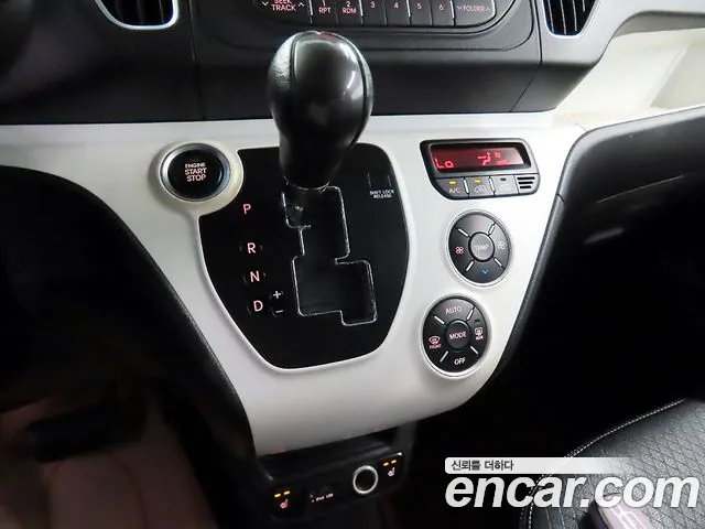 Kia Ray 2012 thumb 9