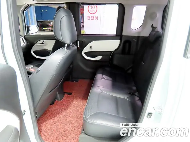 Kia Ray 2012 thumb 10