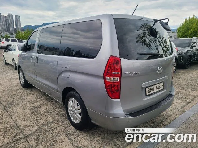 Hyundai Starex 2020 thumb 11