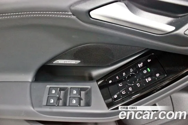 Audi A6 e-tron 2025 thumb 10
