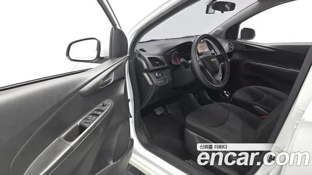 Chevrolet Spark 2017 thumb 10