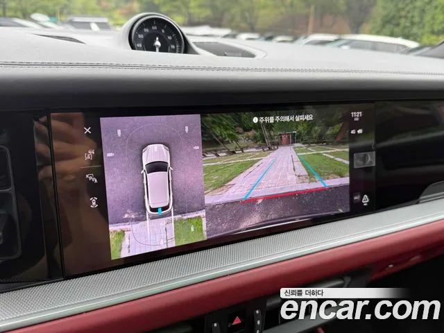 Porsche Cayenne 2024 thumb 6