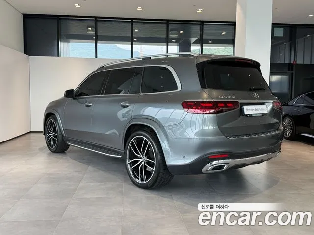 Mercedes-Benz GLS 2025 thumb 10