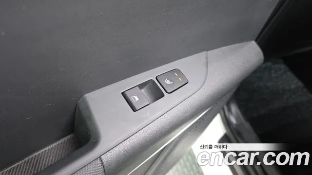 Kia Niro 2022 thumb 3