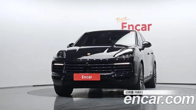 Porsche Cayenne 2021 thumb 3