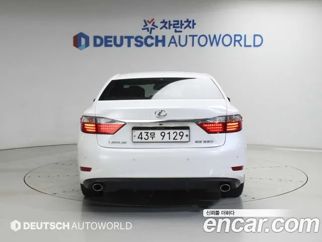Lexus ES 2012 thumb 2
