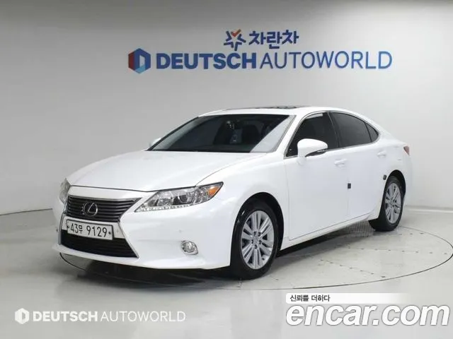 Lexus ES 2012 thumb 8
