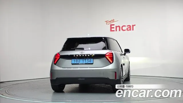 Mini Hatch 2024 thumb 4