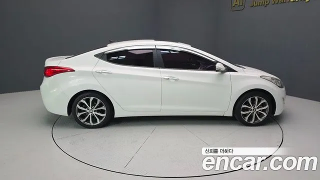 Hyundai Avante 2012 thumb 7