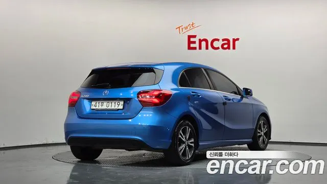 Mercedes-Benz A-Класс 2017 thumb 2
