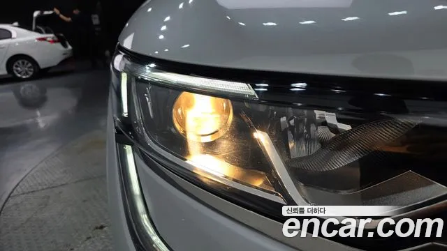 Renault Koleos 2019 thumb 8