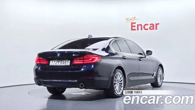 BMW 5 серии 2020 thumb 2