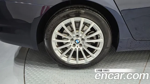 BMW 5 серии 2020 thumb 5