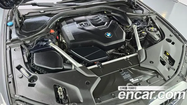 BMW 5 серии 2020 thumb 6