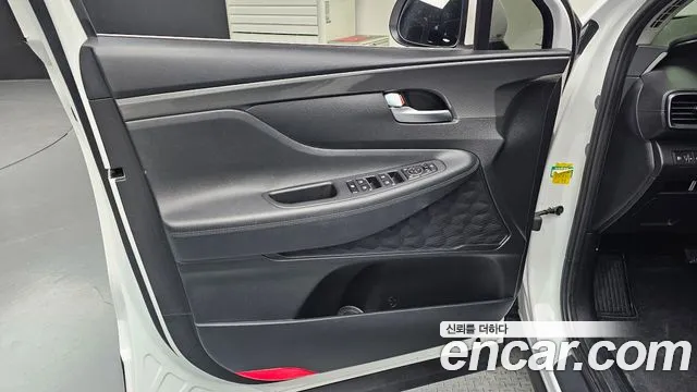 Hyundai Santa Fe 2022 thumb 5
