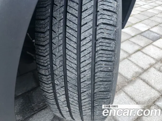 KG_Mobility_Ssangyong Rexton 2015 thumb 8