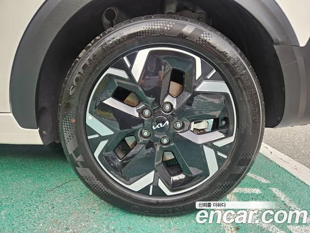 Kia Niro 2023 thumb 5