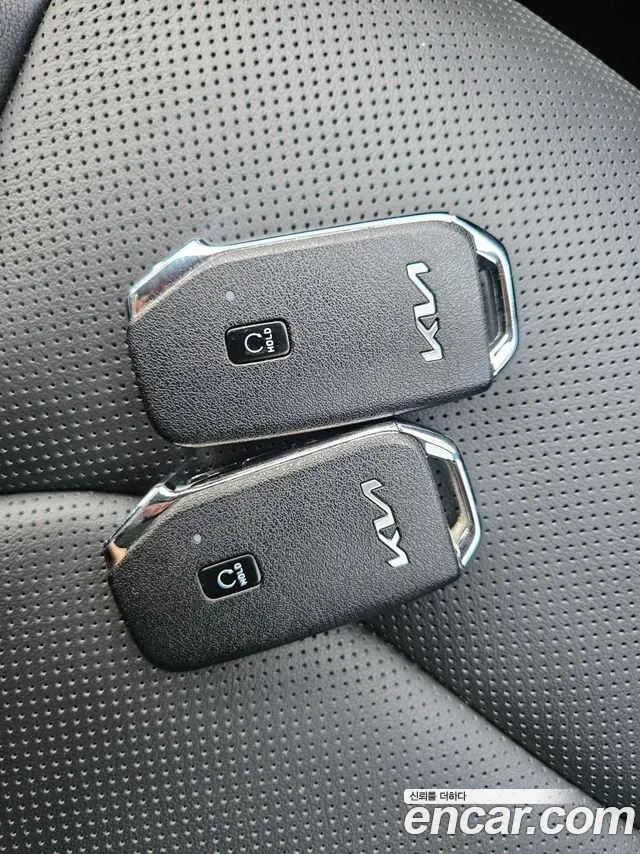 Kia Niro 2023 thumb 8